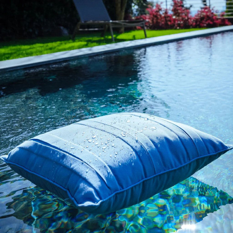 Pieghe Decorative Cushion - Baby Blue