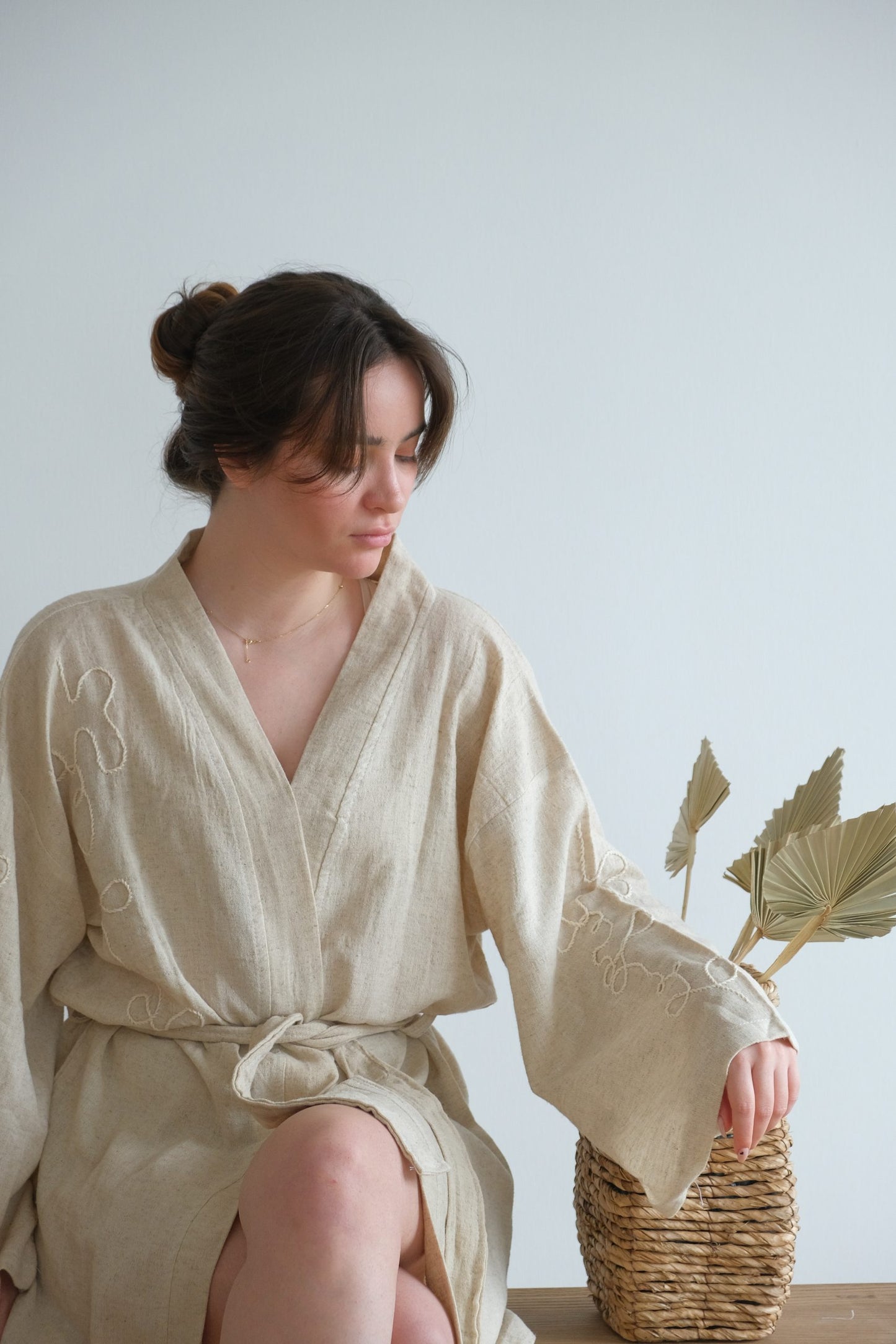Minimalist Kimono "Pure Infinity" - Handcrafted Elegance