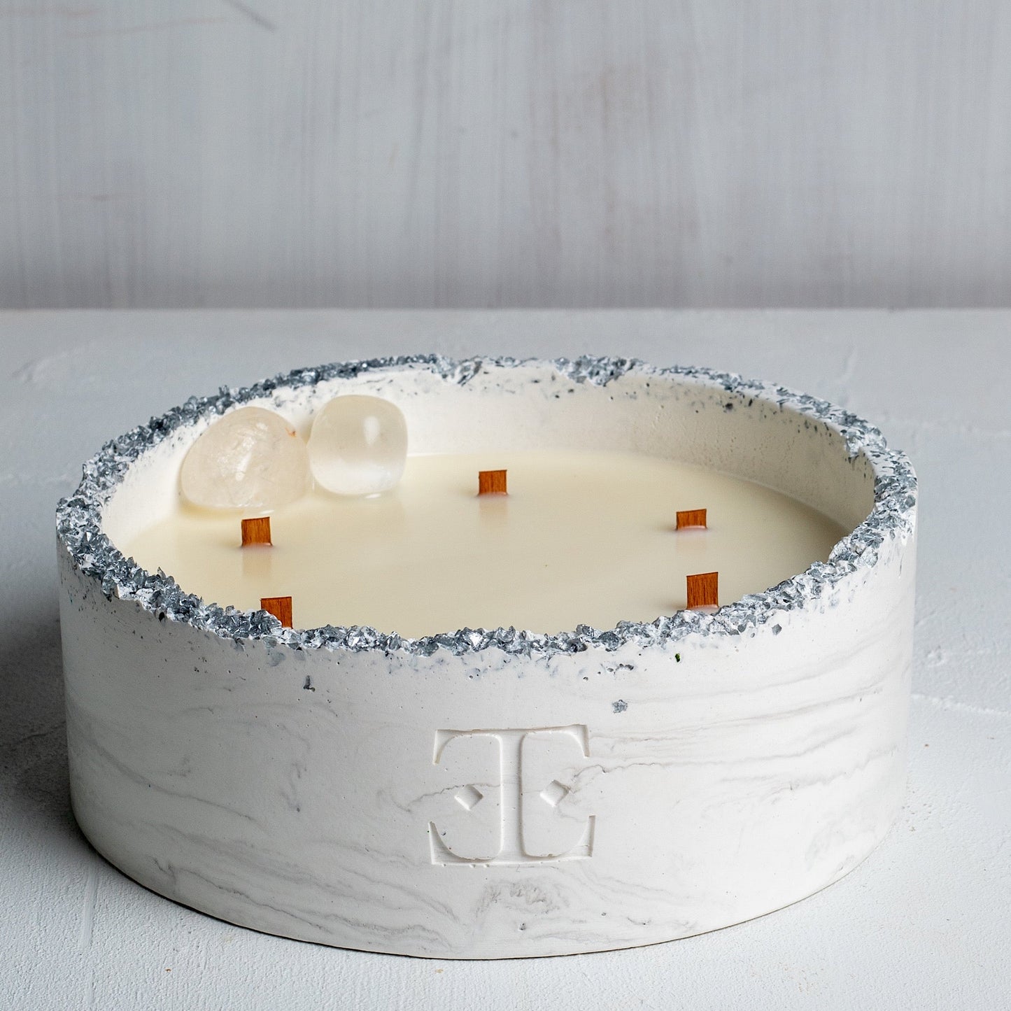 Exclusive Silver Muse Candle - Luna Collection (900G)