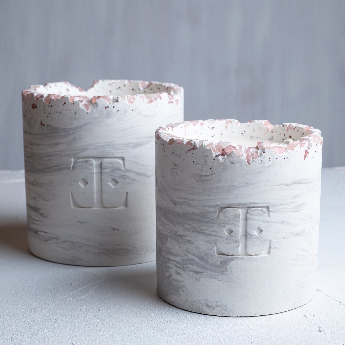"SILVER Glow" Luxury Candle with Crystals - 1.2kg