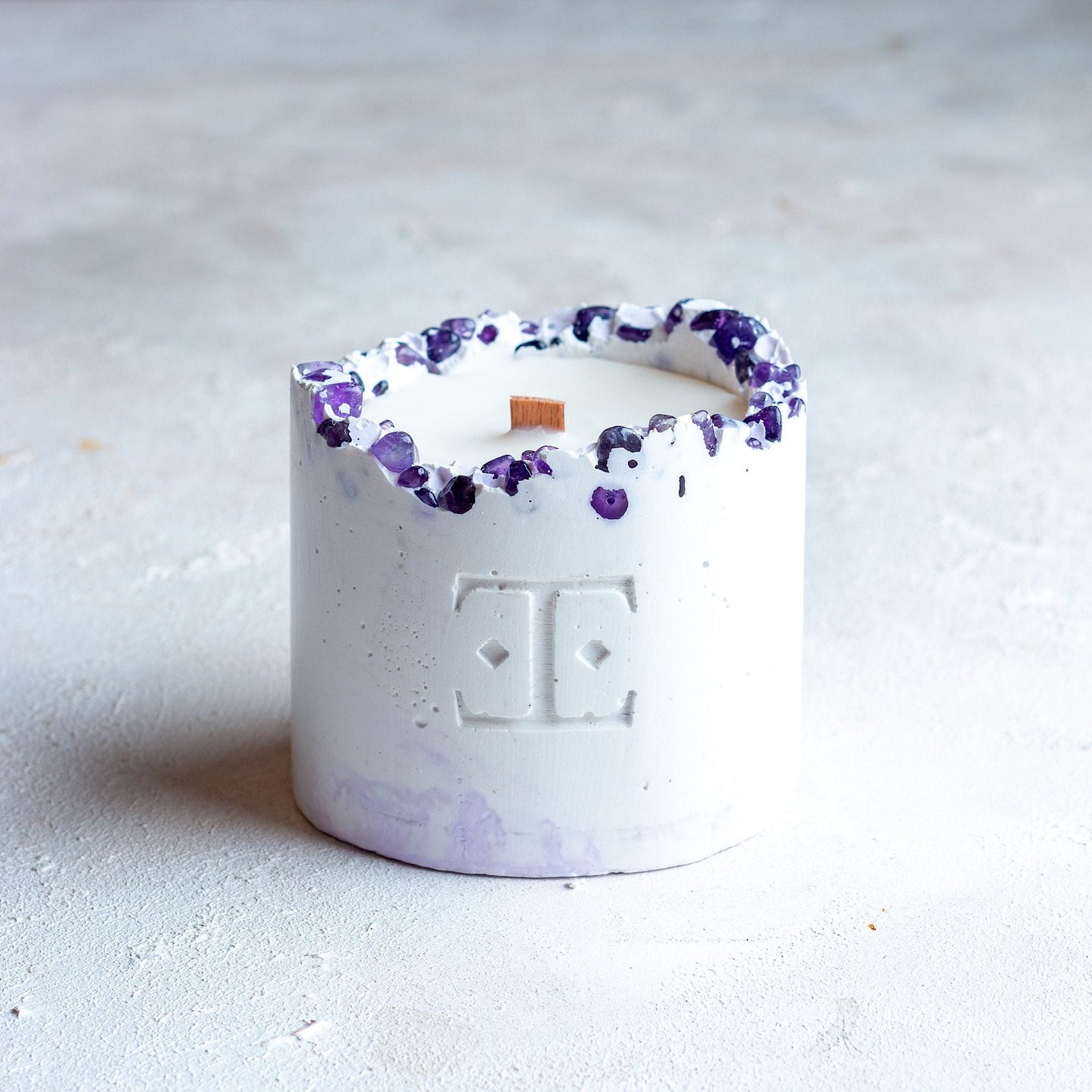 Colección Exclusiva de Velas Premium Lavanda con Piedras Amatista