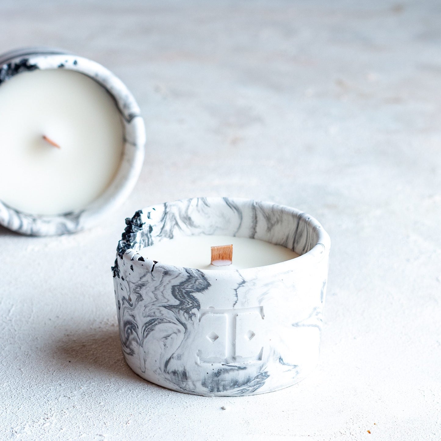 "Black Rose" Midi Collection - Set of 2 Scented Candles