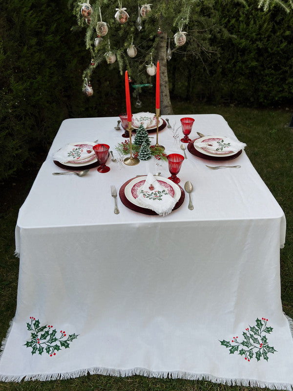 Ilex tablecloth