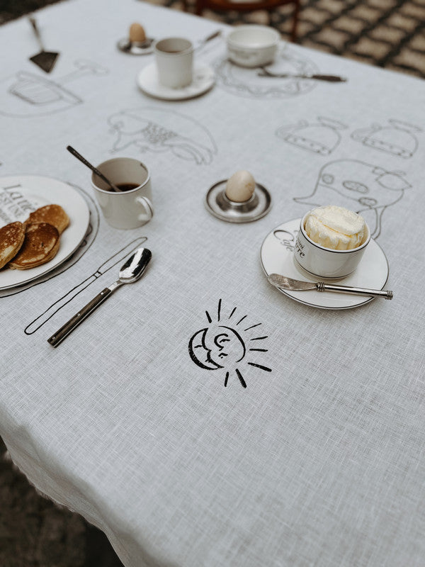 Mantel Table Setting Brunch