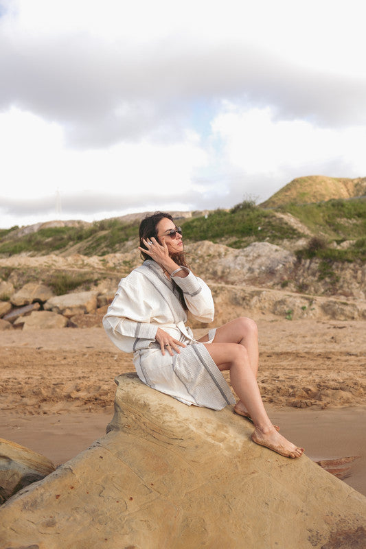 Classic Grey Bathrobe - Neutral Elegance That Embraces Routines