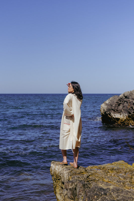 Classic Coral Bathrobe - Liveliness That Embraces Without Overwhelming