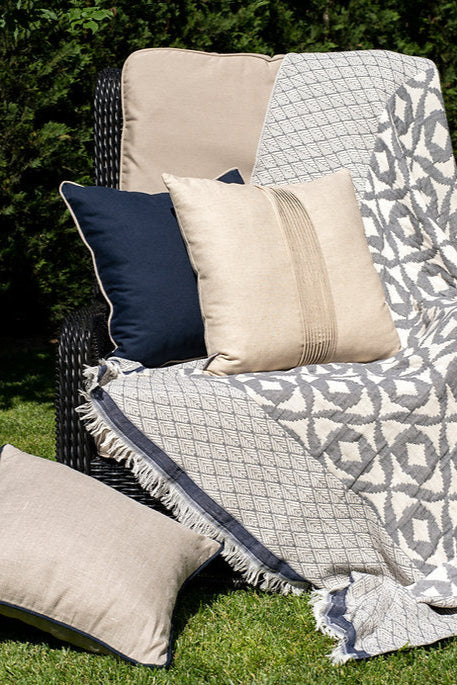 Modern Positano Jacquard Blanket
