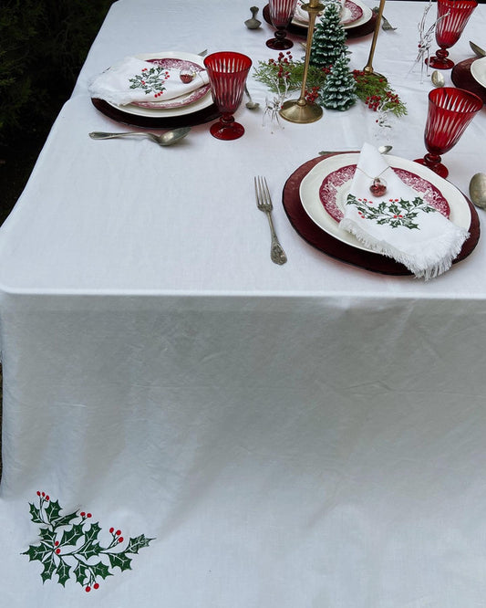 Ilex tablecloth