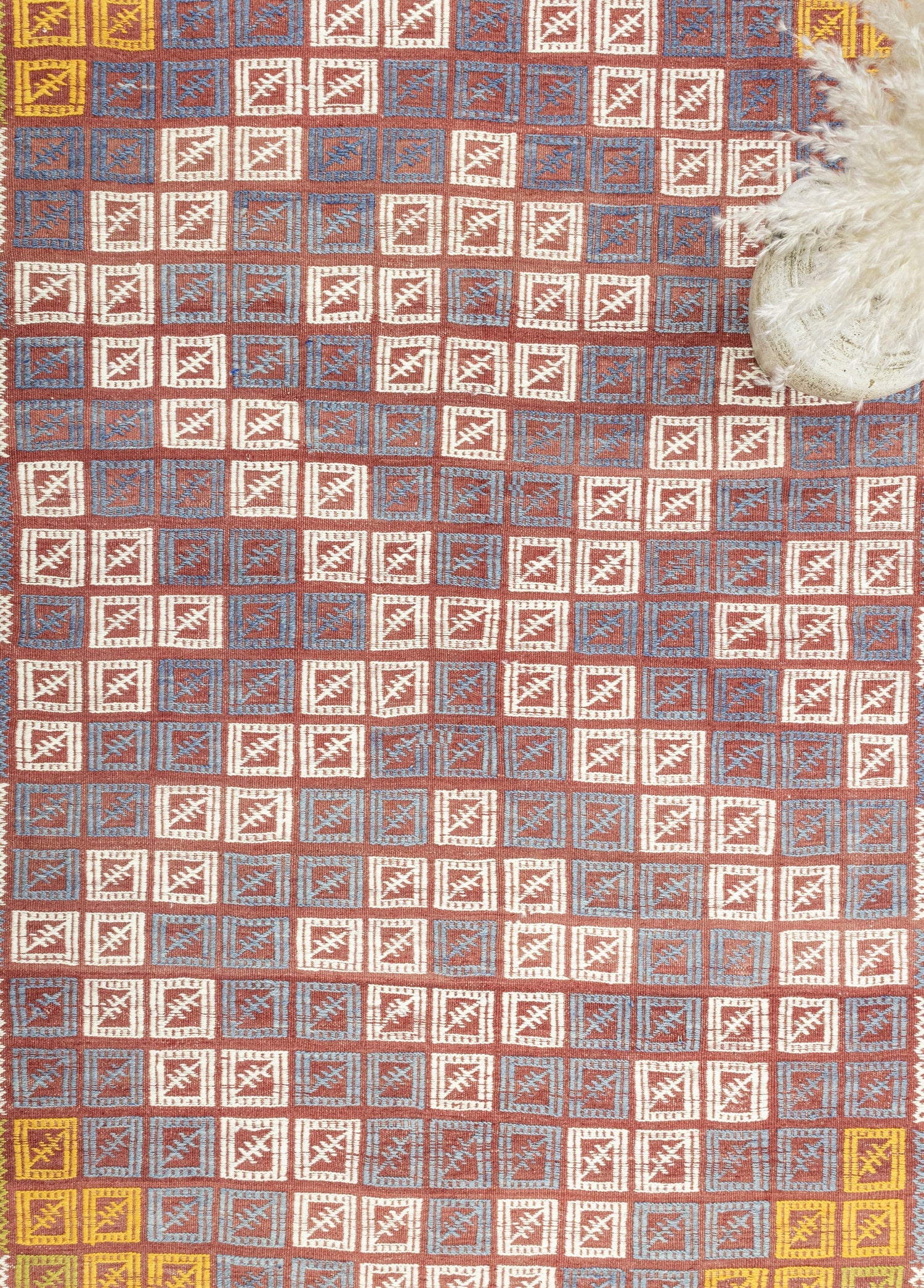 Edra Geometric Patterned Wool Cicim Kilim Artesanal Natural Wool 152x222cm – Origen Sostenible