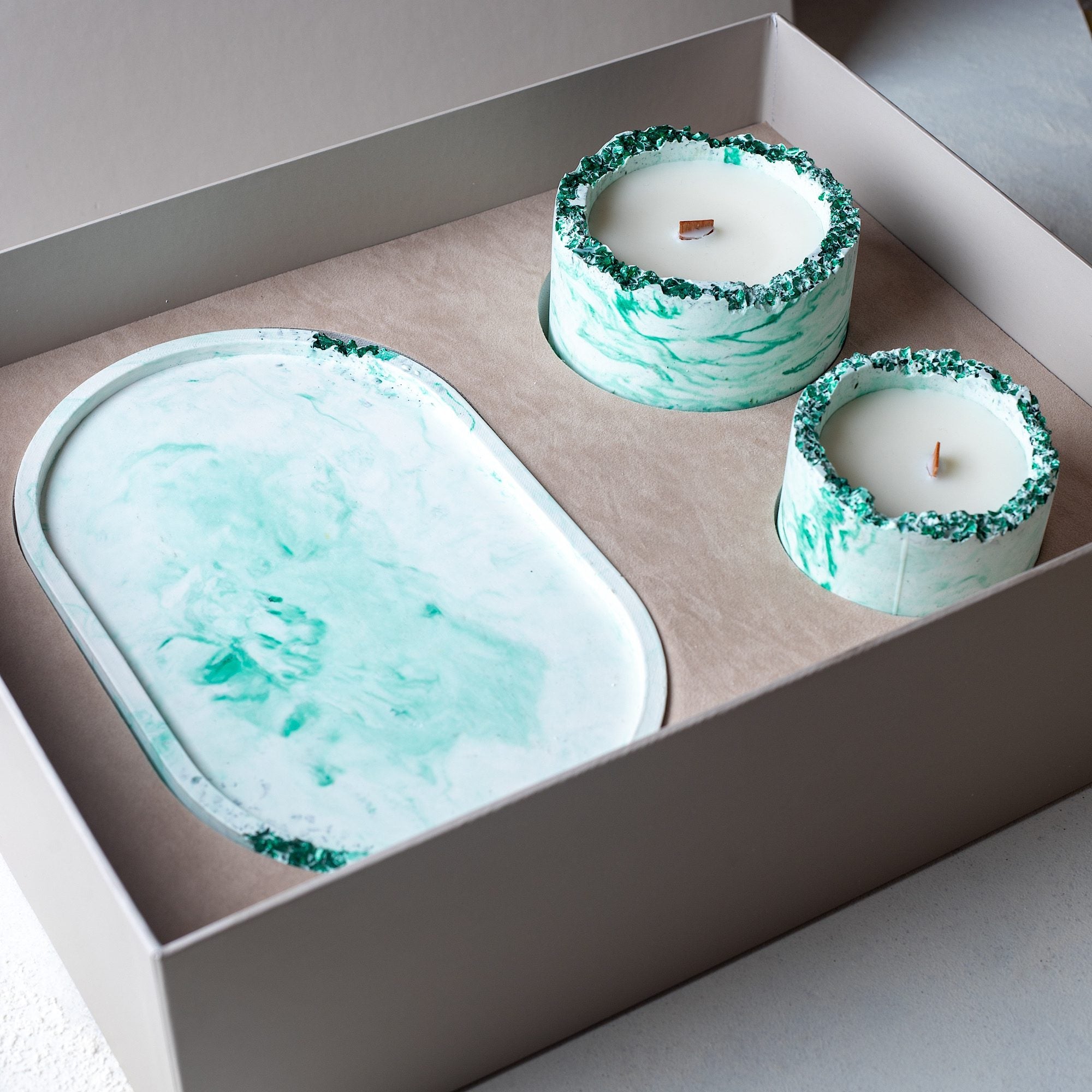 Large "Apple Frost" Candle Set - Apple, Fig and Vanilla Scent 