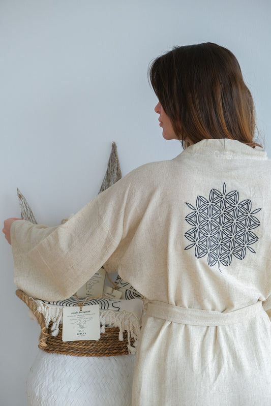 Exclusive Kimono "Flower of Life" - Sacred Geometry Embroidered