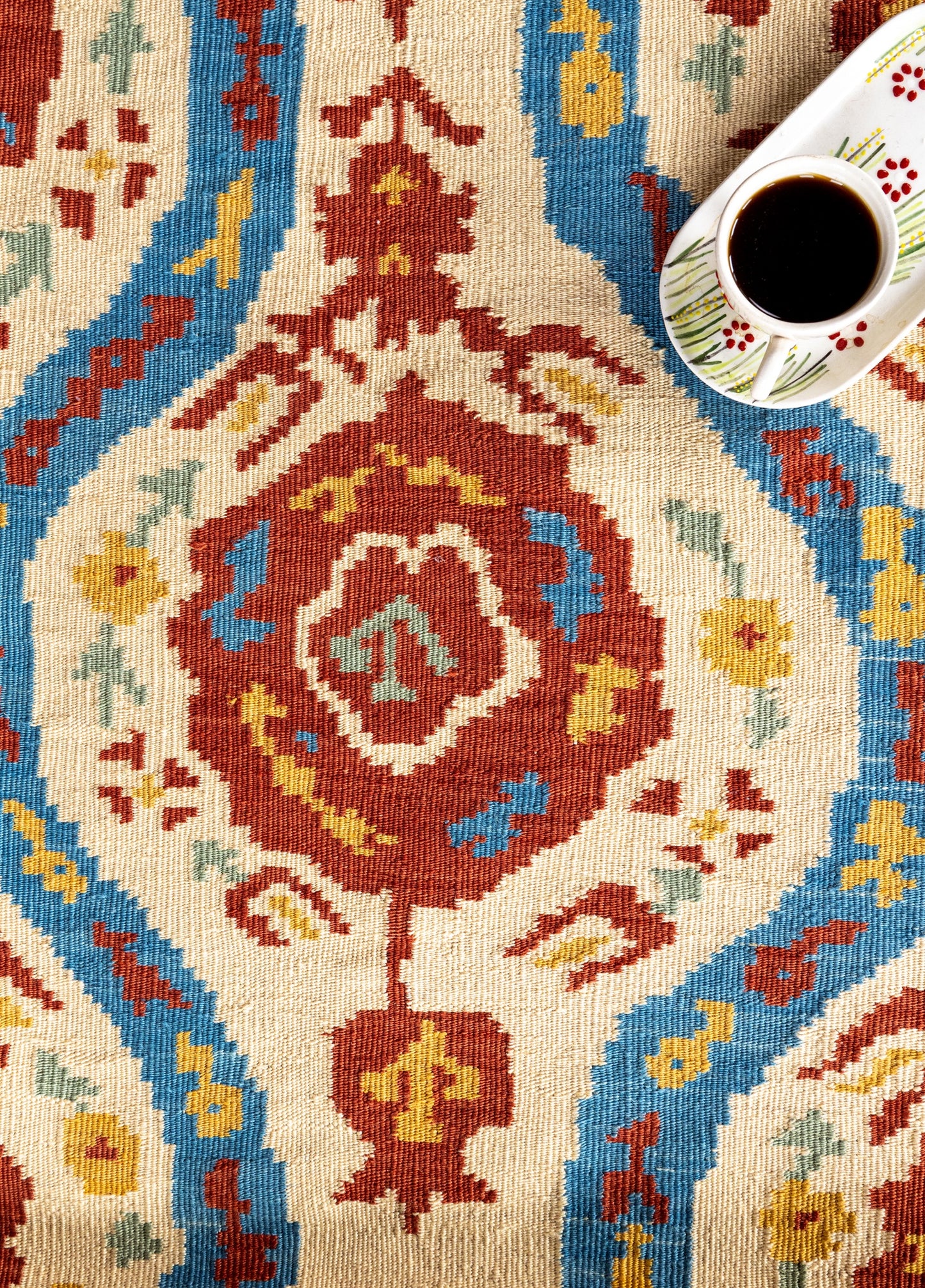 Klair Uzbek Patterned Hand Woven Wool Rug Artesanal Natural Wool 170x224cm – Origen Sostenible
