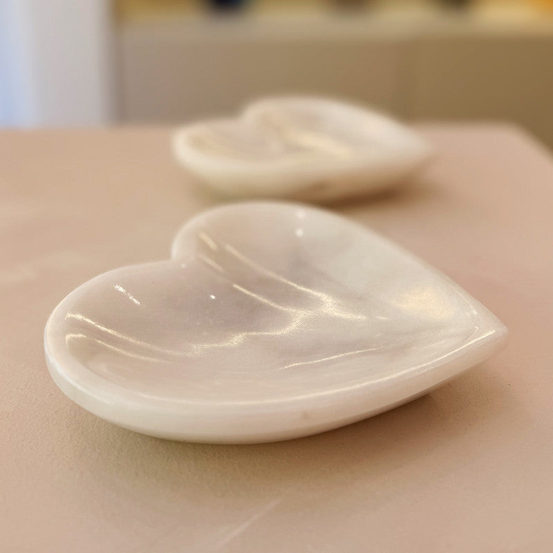 Cuenco De Mármol Blanco Con Corazones