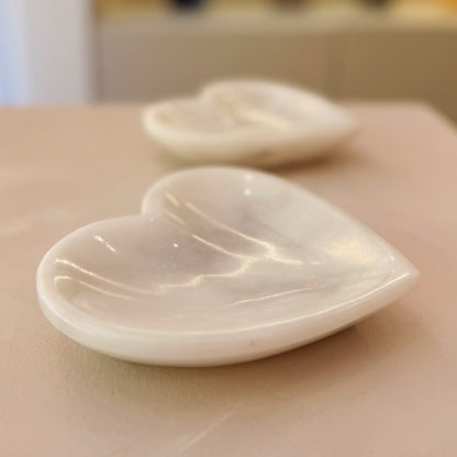 Cuenco De Mármol Blanco Con Corazones