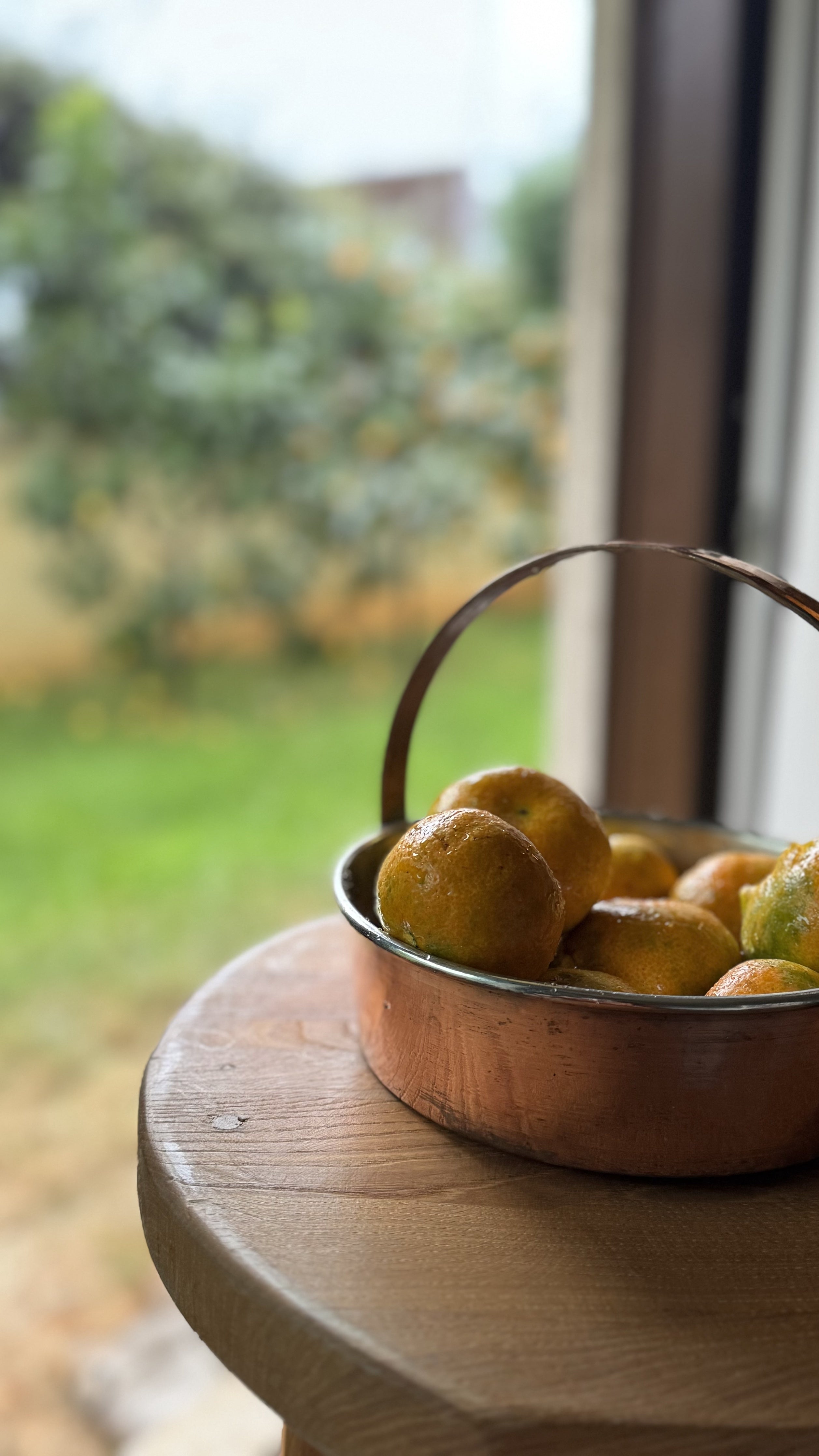 Cesta De Cobre Turca Con Mango Ergonómico - Funcionalidad Que Abraza La Belleza