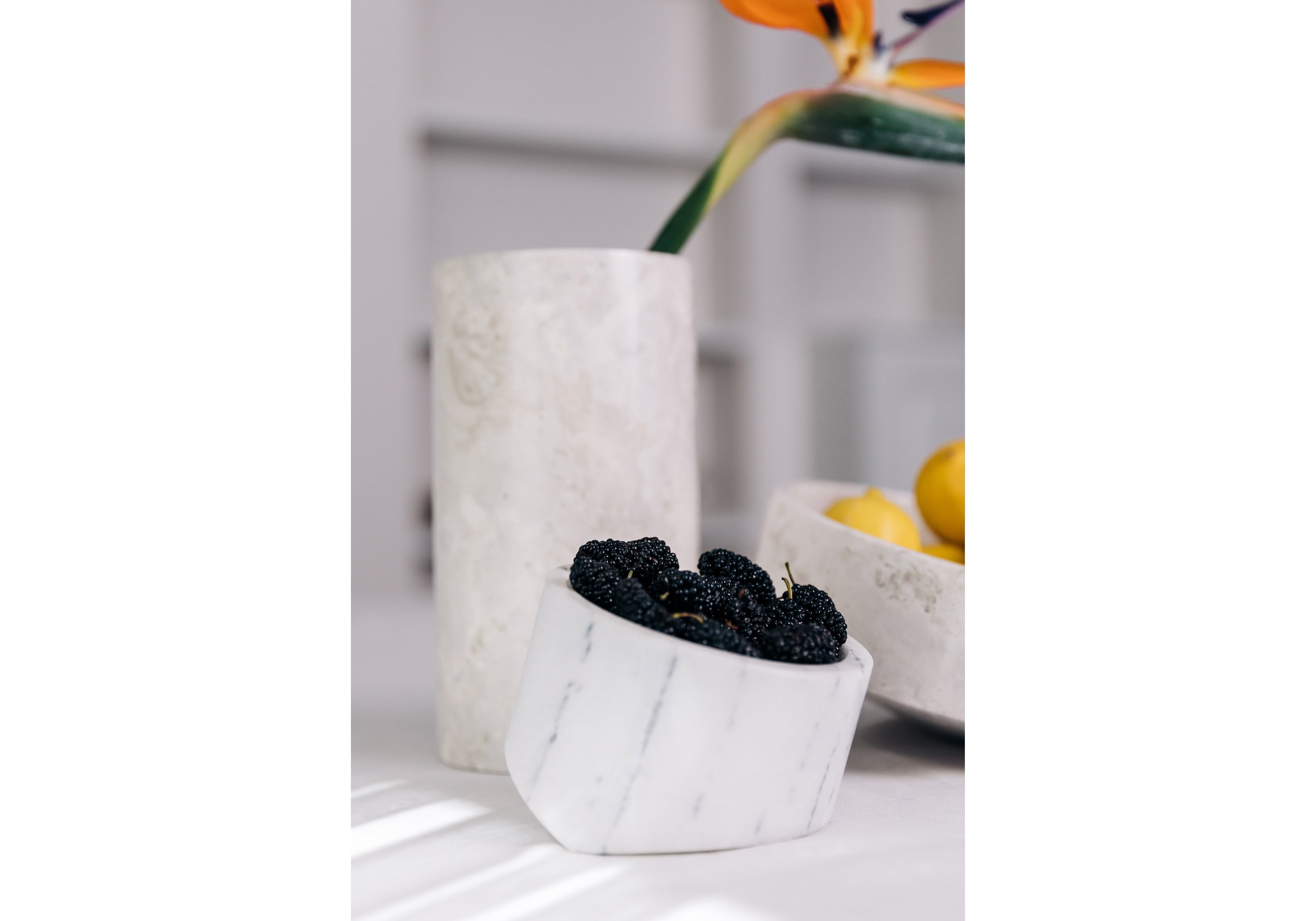 Cuenco Elysia Light en Mármol Blanco - La Primera Luz del Día Capturada en Piedra