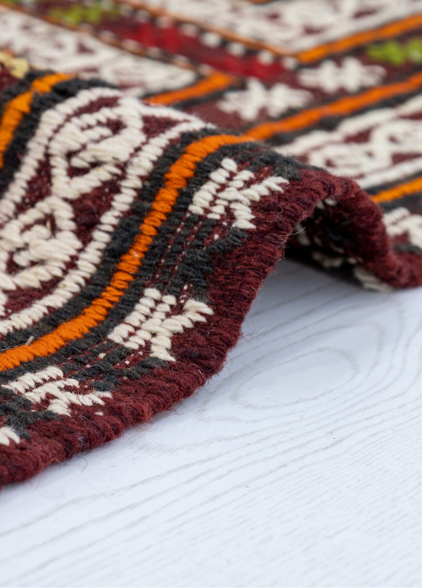 Zerda Hand-Woven Geometric Pattern Cicim Kilim Artesanal Natural Wool 170x290cm – Origen Sostenible