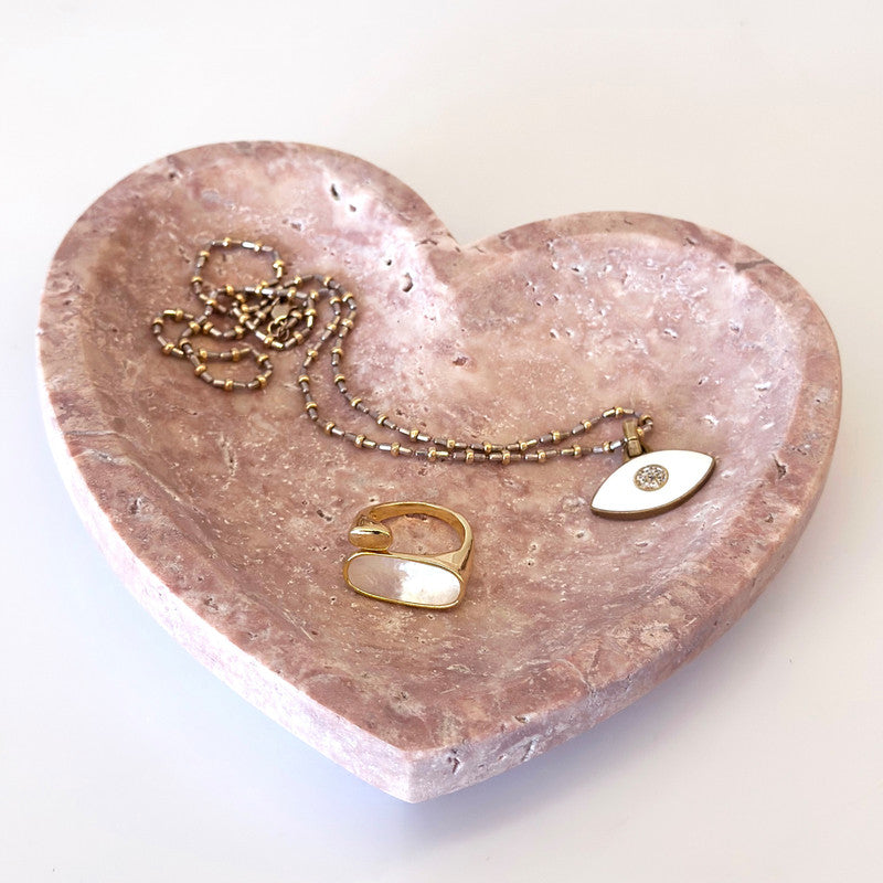 Cuenco De Travertino Rosa Con Corazones