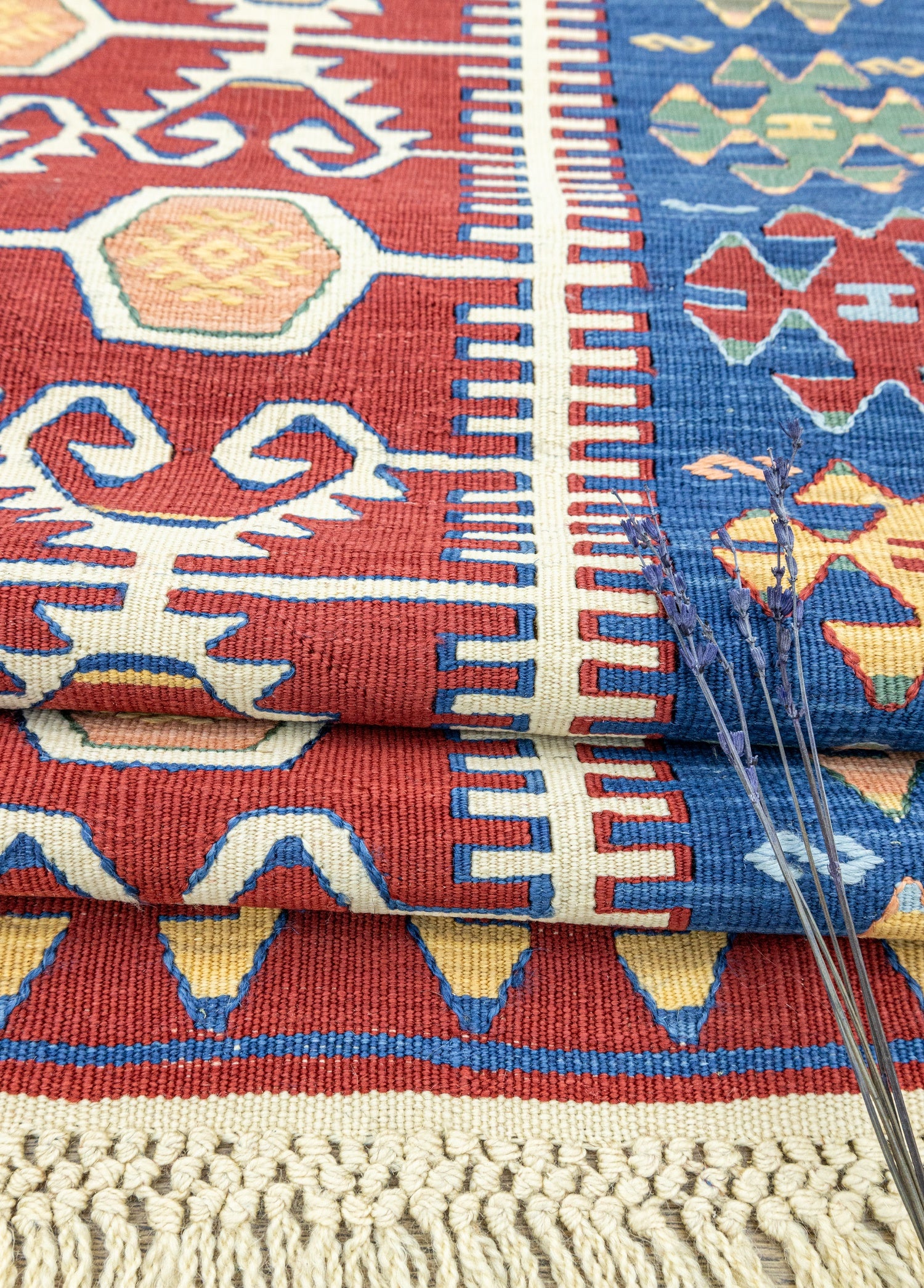 Kilim Ahil Rojo - Tejido a Mano Lana Natural 209x297cm